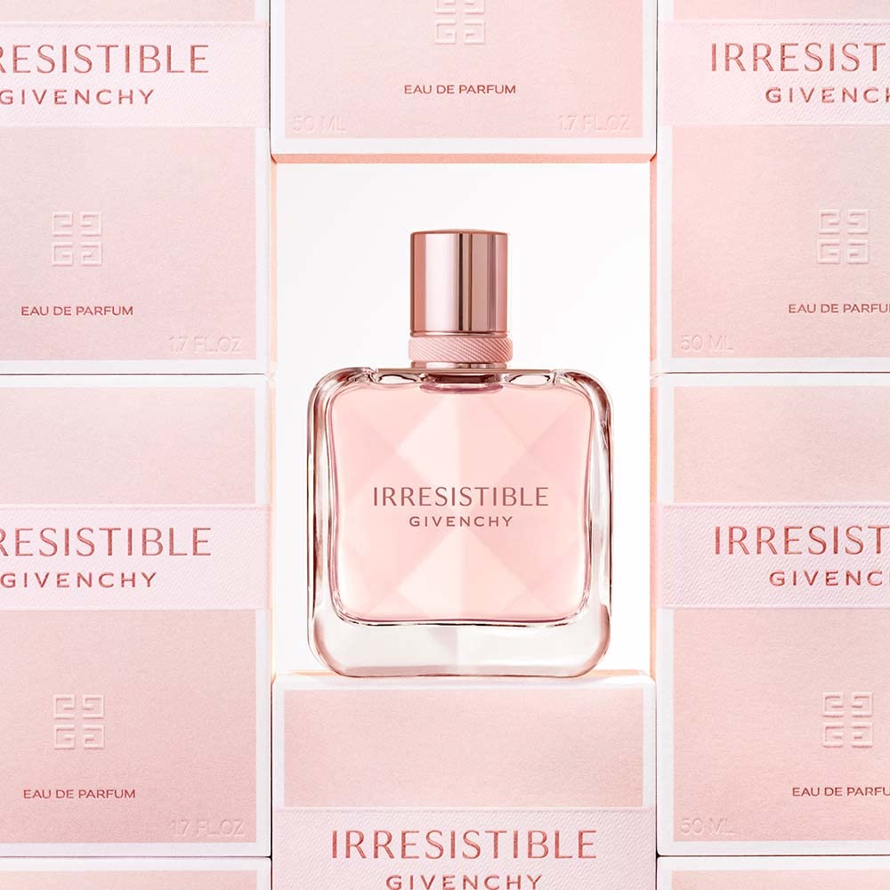 Eau De Parfume Spray 2.7 Ounces V215093