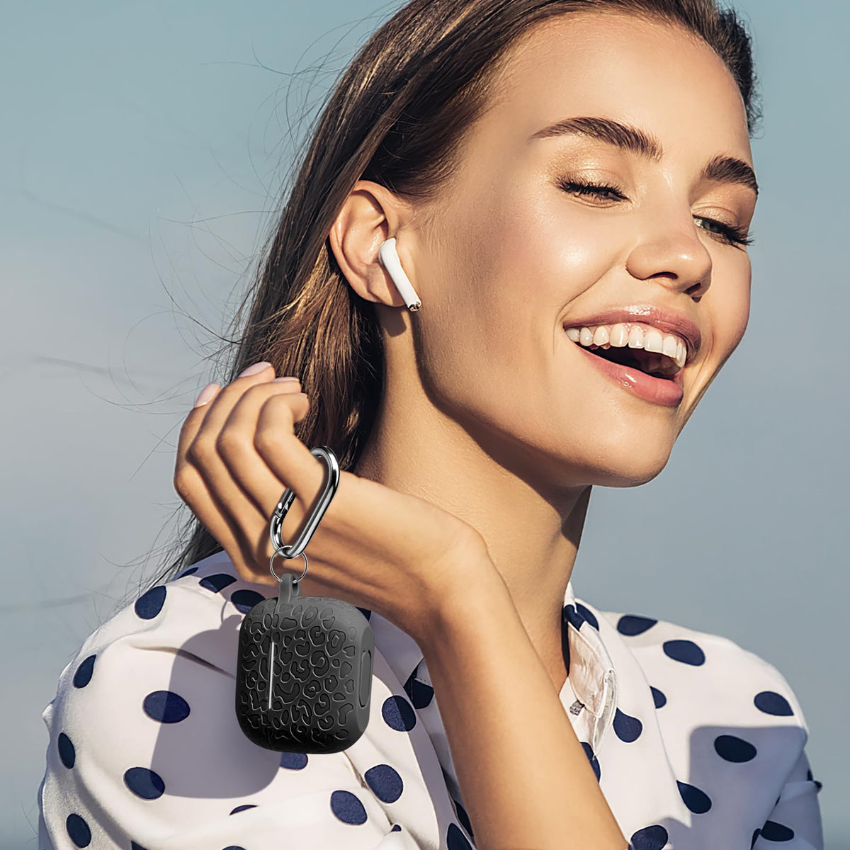 Black AirPod 3rd Generation Case with Keychain H3848