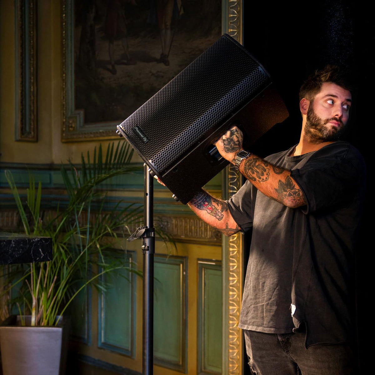 18 Inch Active Subwoofer N528
