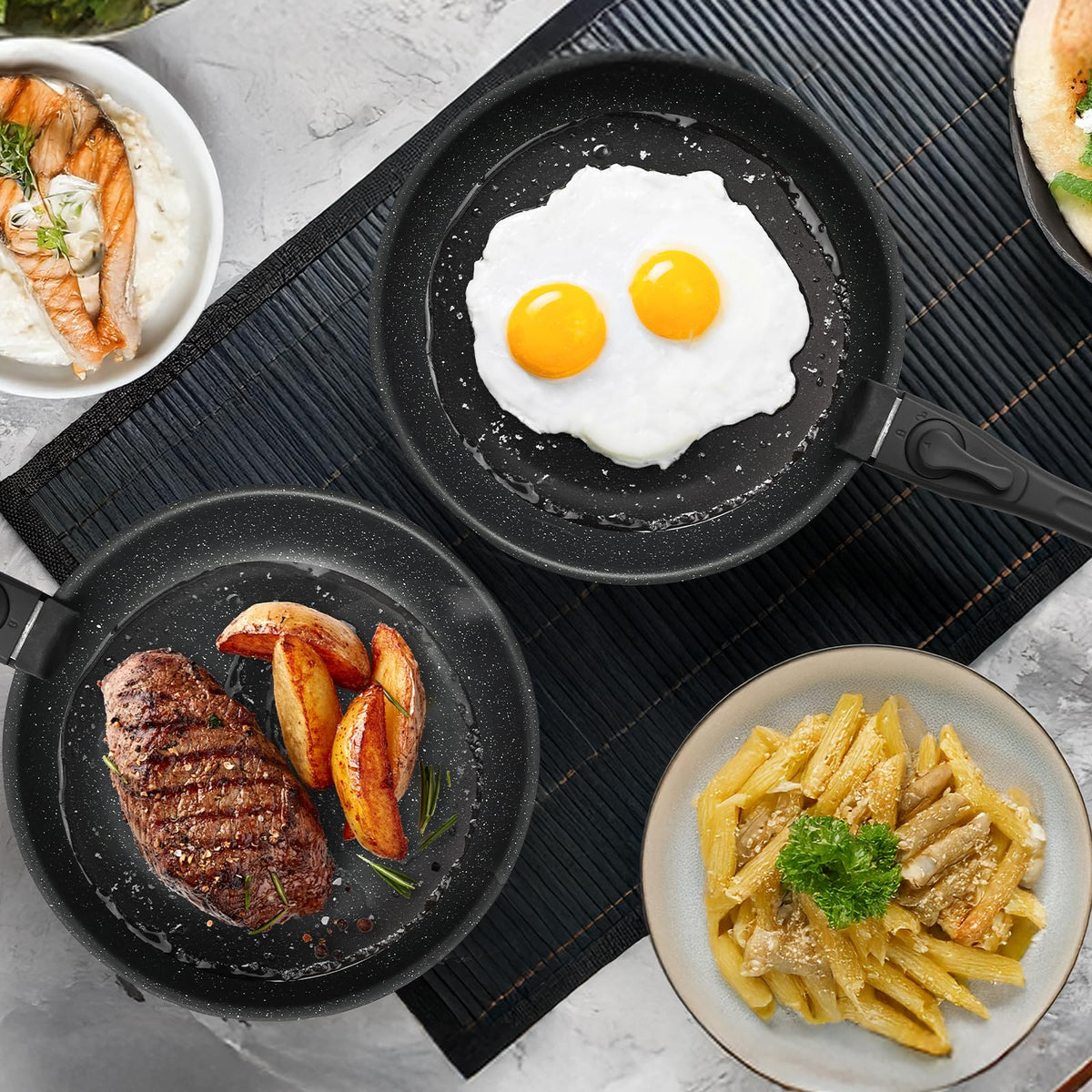 12-Piece Nonstick Cookware Set with Detachable Handle, Black D252660